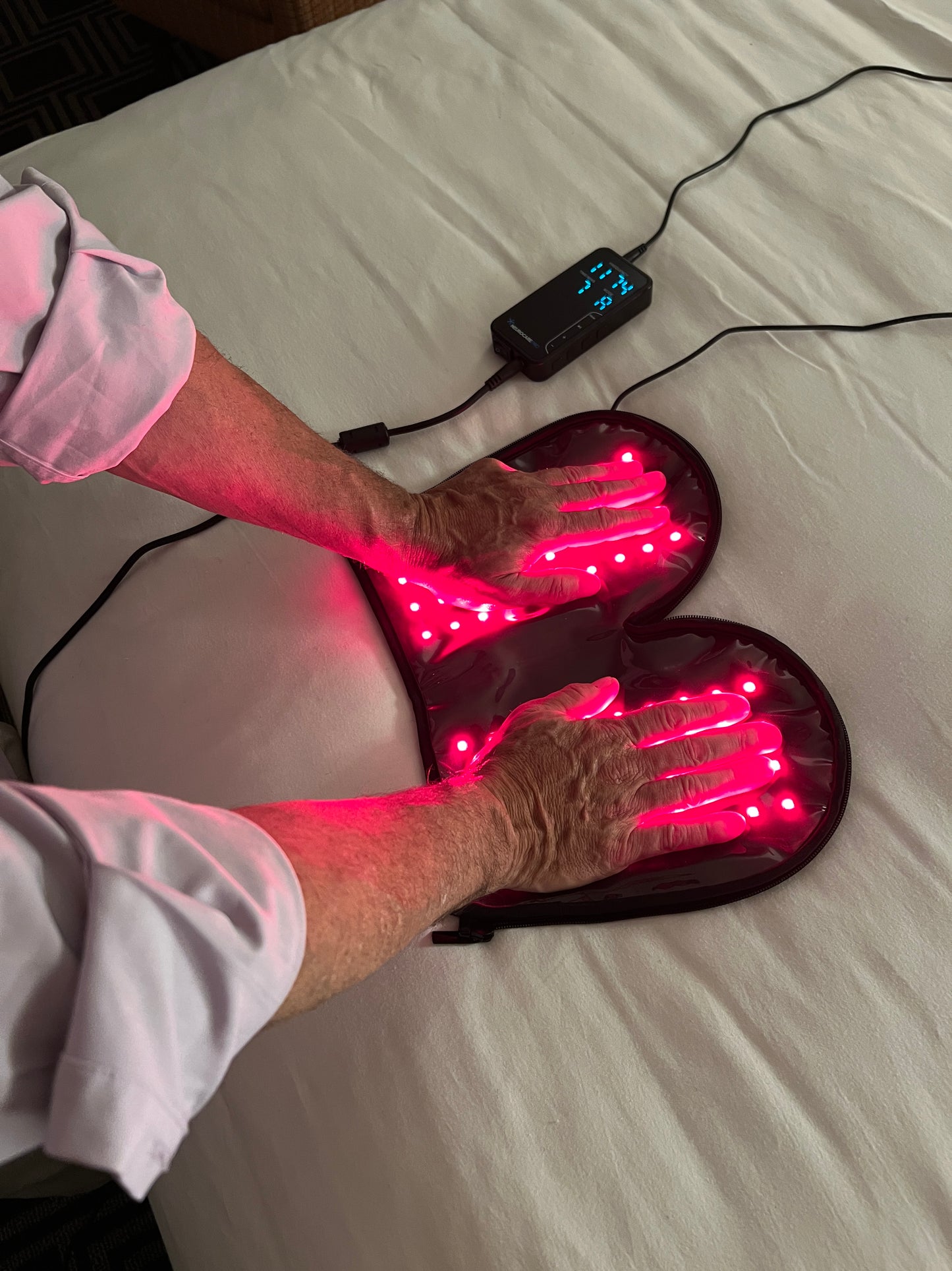 NeurocarePro Dual-sided Hand Mit